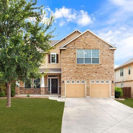 Long Stay Only Cibolo Getaway Pool Air Hockey Exterior photo